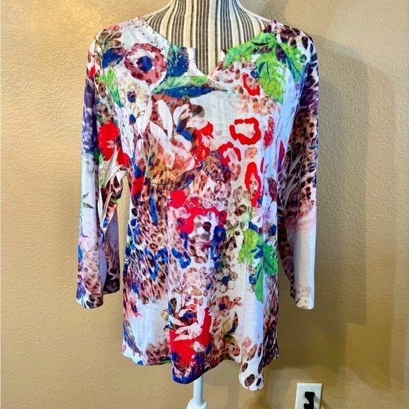 Breckenridge Tunic Top XL Water Color 3/4 Sleeves V-Neck Beaded Neckline Lightwt - Picture 1 of 12